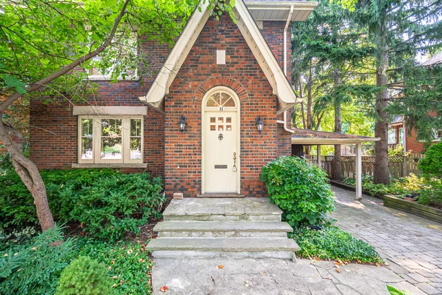 11 Crawford Street, Guelph - photo 4