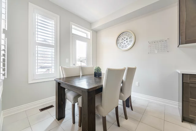 127 Holbrook Court, Milton - photo 23
