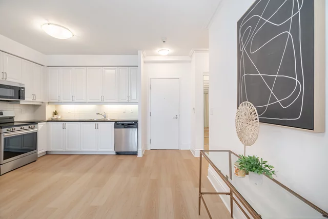 #3028-3888 Duke of York Boulevard, Mississauga - photo 5