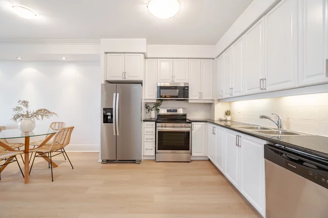 #3028-3888 Duke of York Boulevard, Mississauga - photo 8