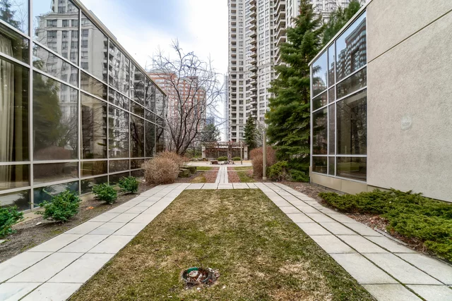 #3028-3888 Duke of York Boulevard, Mississauga - photo 80