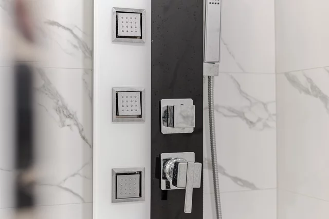 77.jpg