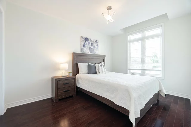 2461 Grand Oak Trail, Oakville - photo 31