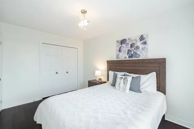 2461 Grand Oak Trail, Oakville - photo 32