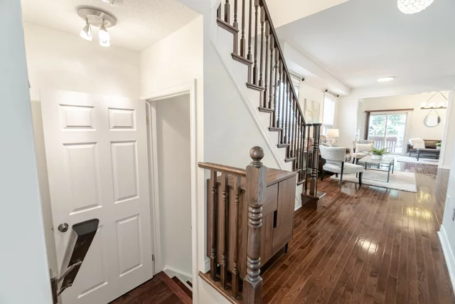 2461 Grand Oak Trail, Oakville - photo 37