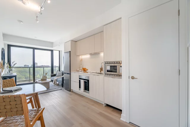 #914-86 Dundas Street East, Mississauga - photo 7