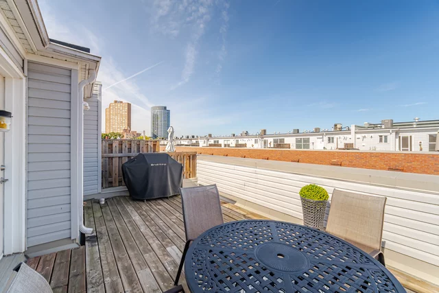 #2-1390 Bloor Street West, Toronto - photo 35