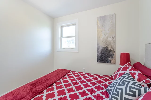139 Gladstone Avenue, Oshawa - photo 20