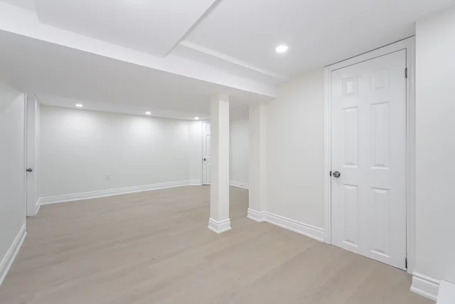 139 Gladstone Avenue, Oshawa - photo 26
