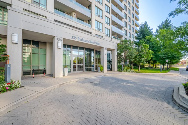 #1617-335 Rathburn Road West, Mississauga - photo 2