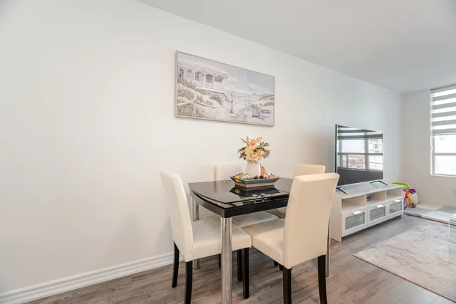 #1617-335 Rathburn Road West, Mississauga - photo 11