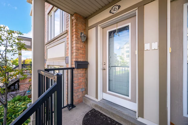 #145-3050 Erin Centre Boulevard, Mississauga - photo 2