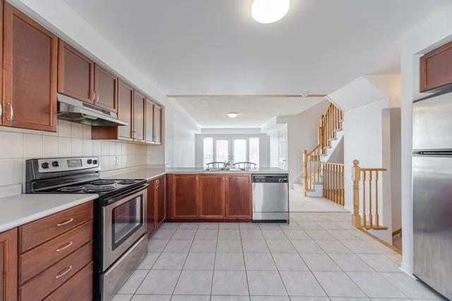 #145-3050 Erin Centre Boulevard, Mississauga - photo 6