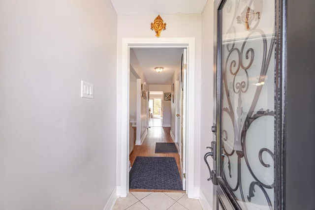 83 Fairglen Avenue, Brampton - photo 6