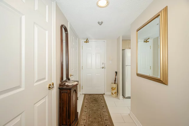 #307-121 Woodbridge Avenue, Vaughan - photo 6