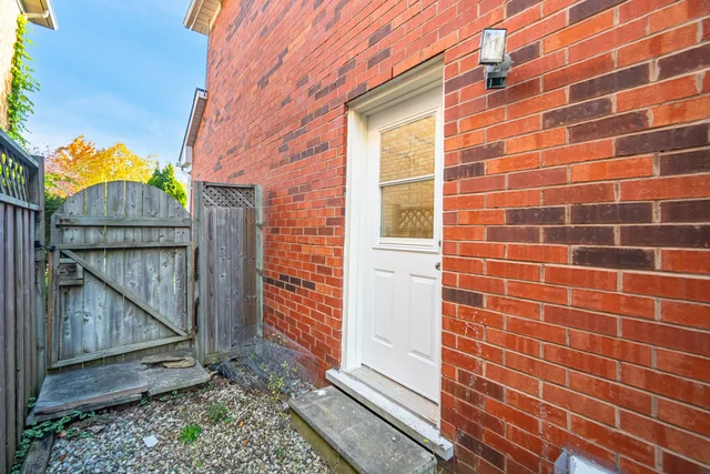 1095 Old Oak Drive, Oakville - photo 53