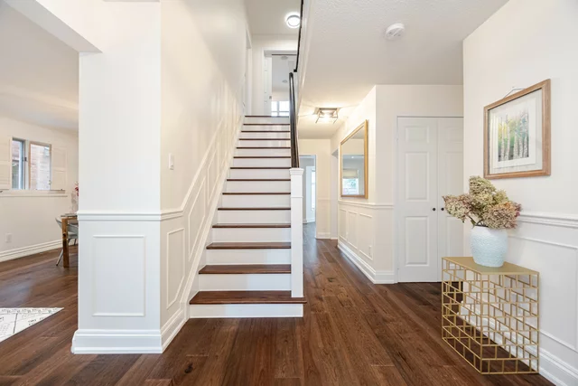 1095 Old Oak Drive, Oakville - photo 6