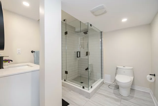 1095 Old Oak Drive, Oakville - photo 50