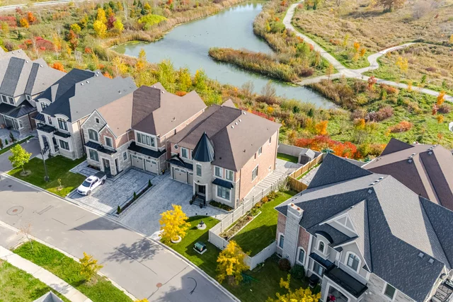 208 Faust Ridge, Vaughan - photo 2