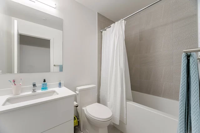 #B226-50 Upper Mall Way, Vaughan - photo 24