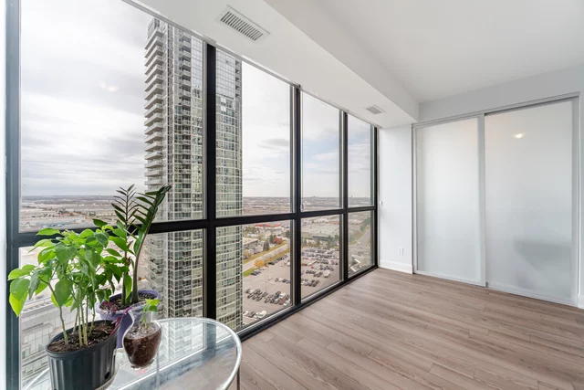 #1909-2910 Highway 7, Vaughan - photo 15