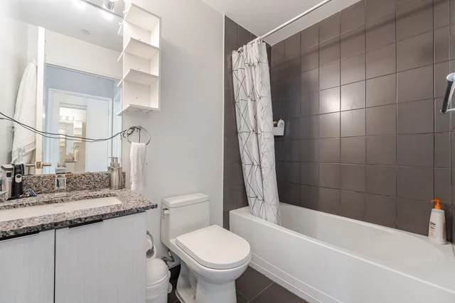 #1909-2910 Highway 7, Vaughan - photo 21