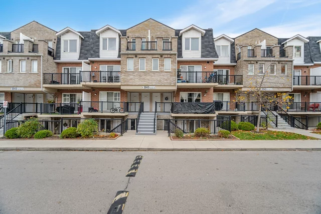 #2034-3043 Finch Avenue West, North York - photo 2