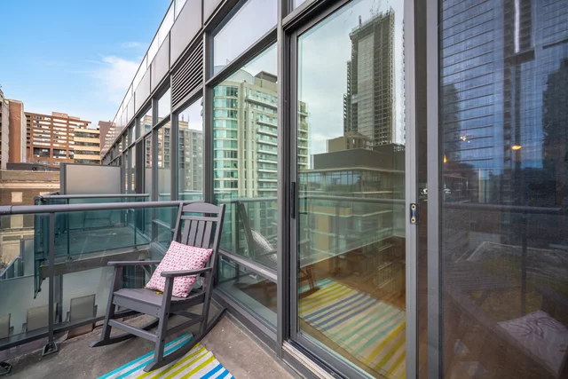 #709-18 Yorkville Avenue, Toronto - photo 31