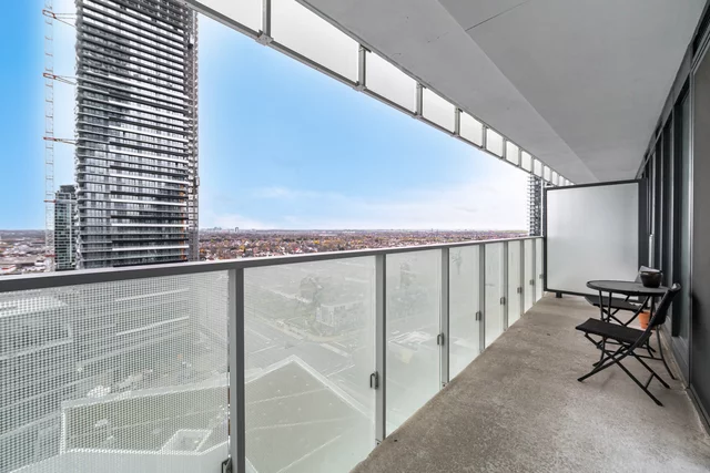 #1605-3900 Confederation Parkway, Mississauga - photo 31
