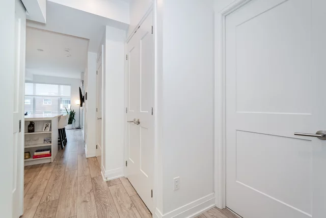 #616-21 Park Street East, Mississauga - photo 9