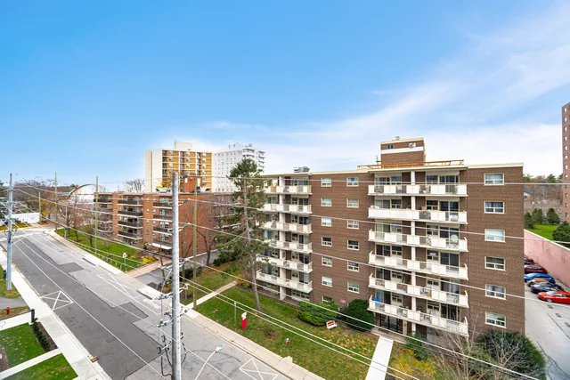 #616-21 Park Street East, Mississauga - photo 32