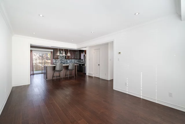 5 Merrydrew Court, Mississauga - photo 10