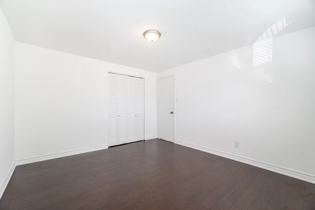 5 Merrydrew Court, Mississauga - photo 26