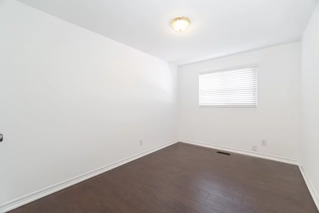 5 Merrydrew Court, Mississauga - photo 28