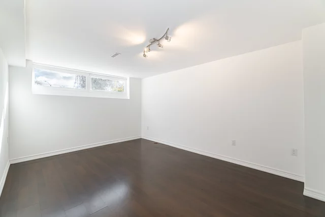 5 Merrydrew Court, Mississauga - photo 39