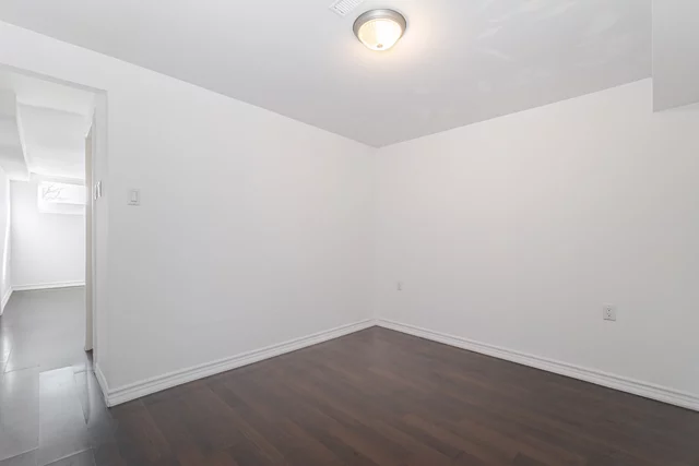 5 Merrydrew Court, Mississauga - photo 45