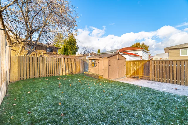 5 Merrydrew Court, Mississauga - photo 53
