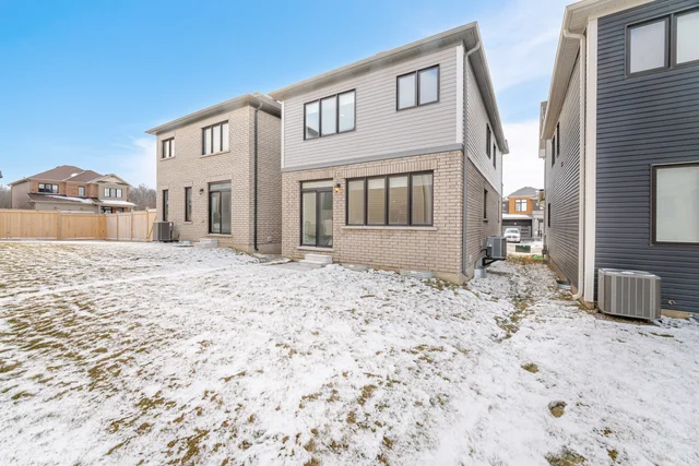 112 Lilac Circle, Haldimand - photo 39