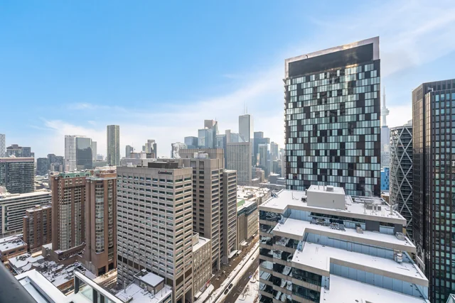 #2208-488 University Avenue, Toronto - photo 33