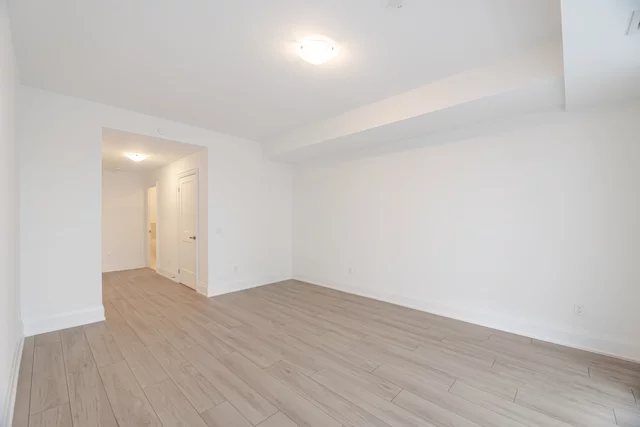 #602-1035 Southdown Road, Mississauga - photo 19