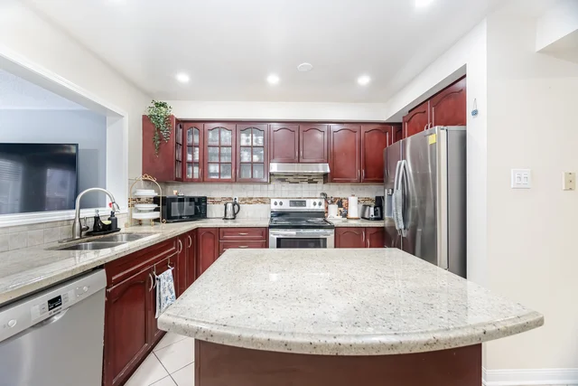 3916 Milkwood Crescent, Mississauga - photo 15