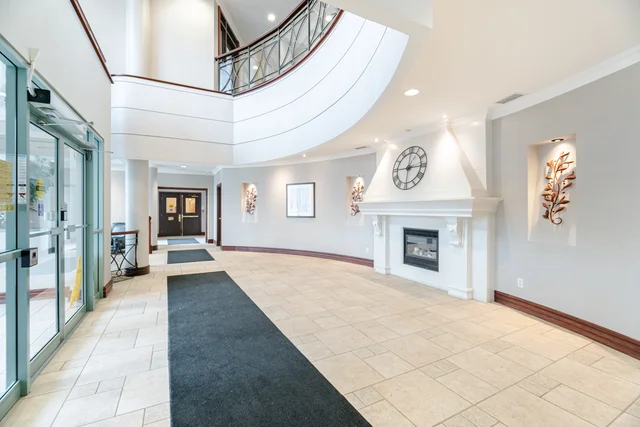 #611-2565 Erin Centre Boulevard, Mississauga - photo 6