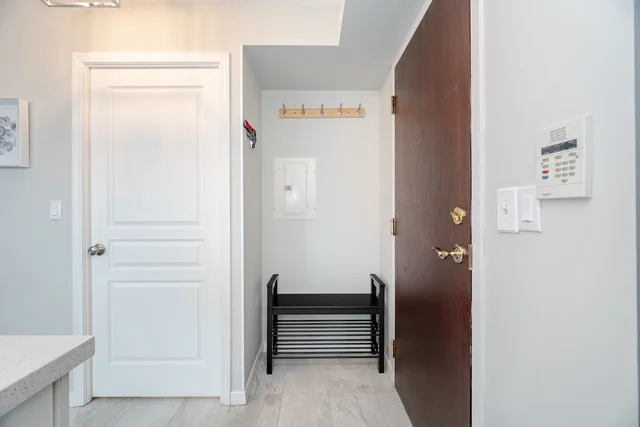 #611-2565 Erin Centre Boulevard, Mississauga - photo 9