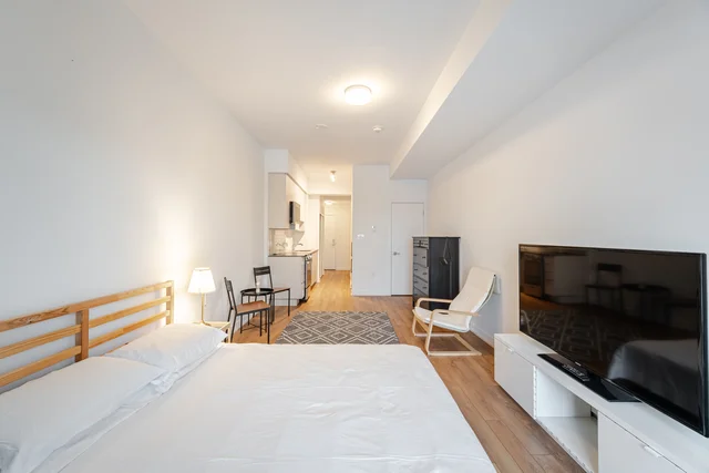 #715-2433 Dufferin Street, York - photo 24