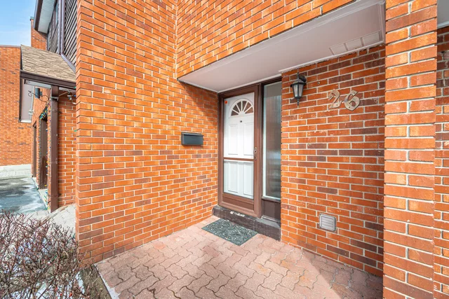 #26-4230 Fieldgate Drive, Mississauga - photo 3