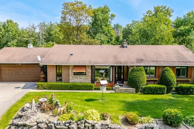 16735 Mississauga Road, Terra Cotta - photo 10