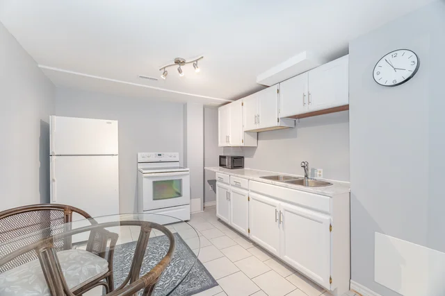 7 Holmes Crescent, Ajax - photo 50