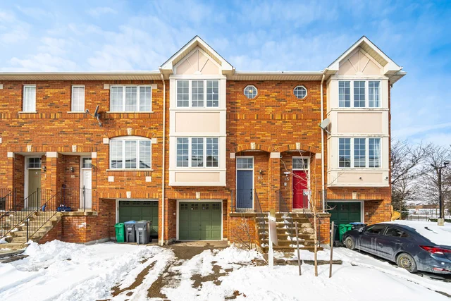 #83-80 Acorn Place, Mississauga - photo 1