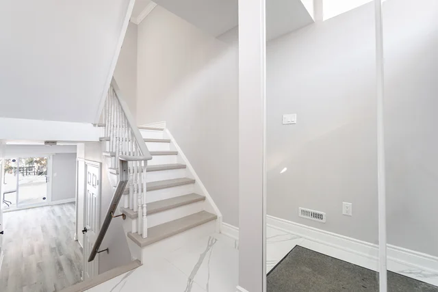 #83-80 Acorn Place, Mississauga - photo 6