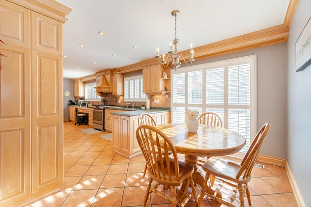 2522 Parmeer Drive, Mississauga - photo 19